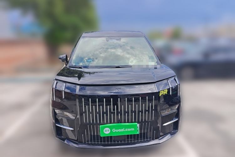 Used Zeekr 009 2022 WE Edition Front