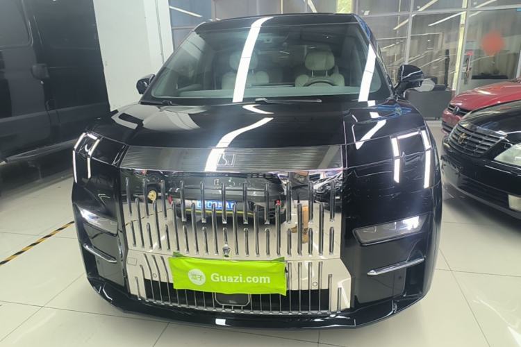Used Zeekr 009 2022 WE Edition Front