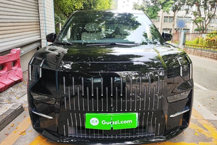 Used Zeekr 009 2022 WE Edition Front