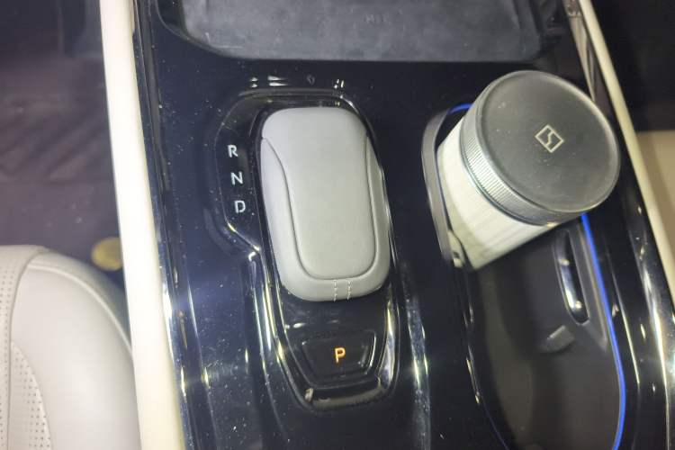 Used Zeekr 009 2022 Revised Model ME Edition Gear Lever