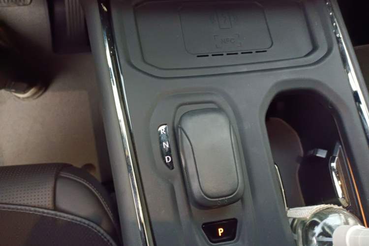 Used Zeekr 009 2022 WE Edition Gear Lever