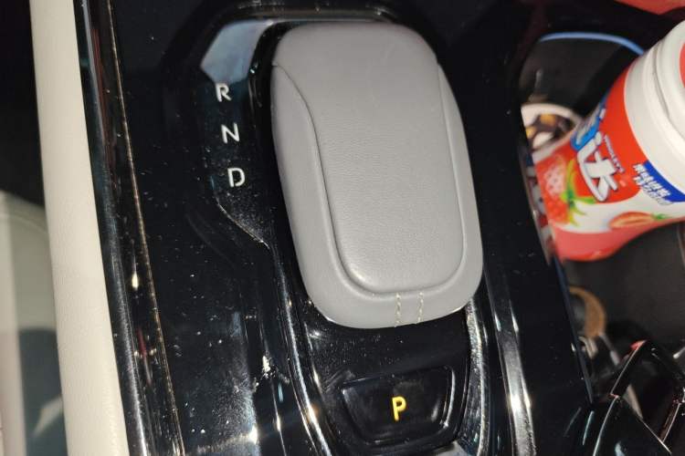 Used Zeekr 009 2022 ME Edition Gear Lever