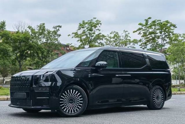 Used Zeekr 009 2022 WE Edition