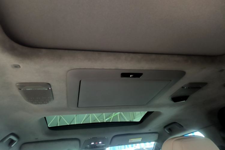Used Zeekr 009 2022 WE Edition Headliner