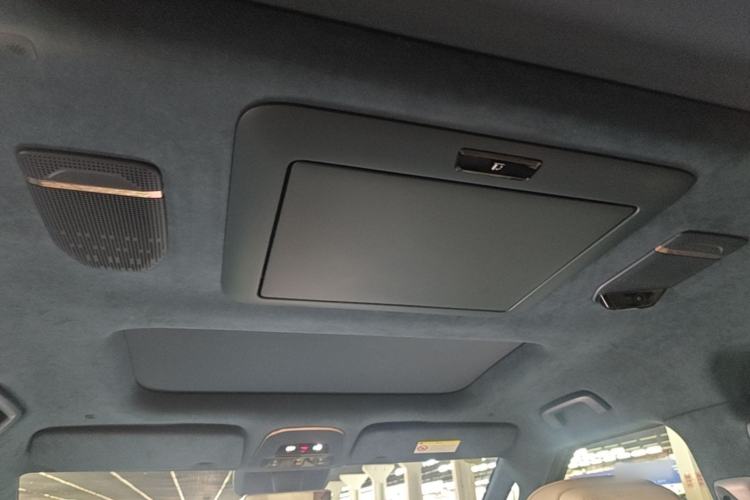 Used Zeekr 009 2022 WE Edition Headliner