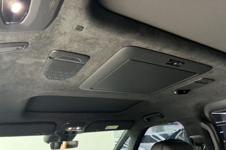 Used Zeekr 009 2022 WE Edition Headliner