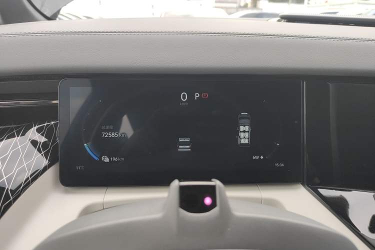 Used Zeekr 009 2022 WE Edition Instrument Cluster