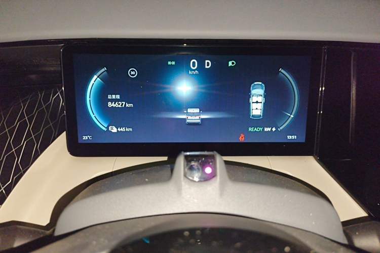 Used Zeekr 009 2022 WE Edition Instrument Cluster