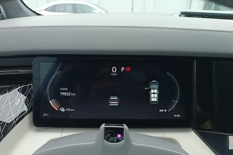 Used Zeekr 009 2022 WE Edition Instrument Cluster