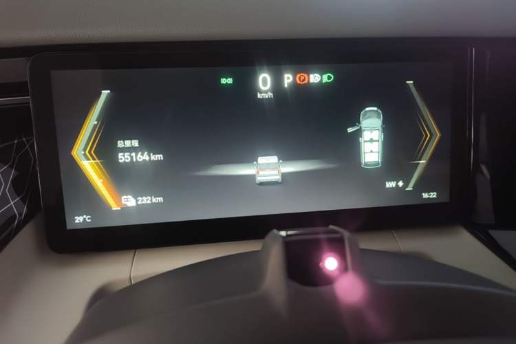 Used Zeekr 009 2022 WE Edition Instrument Cluster