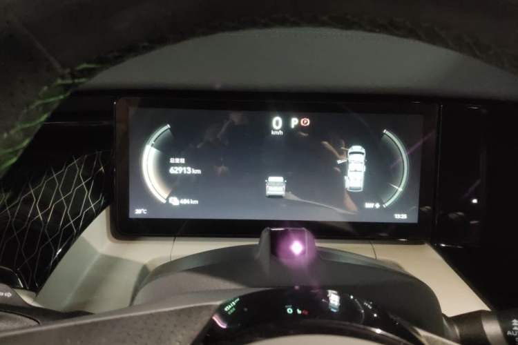 Used Zeekr 009 2022 WE Edition Instrument Cluster