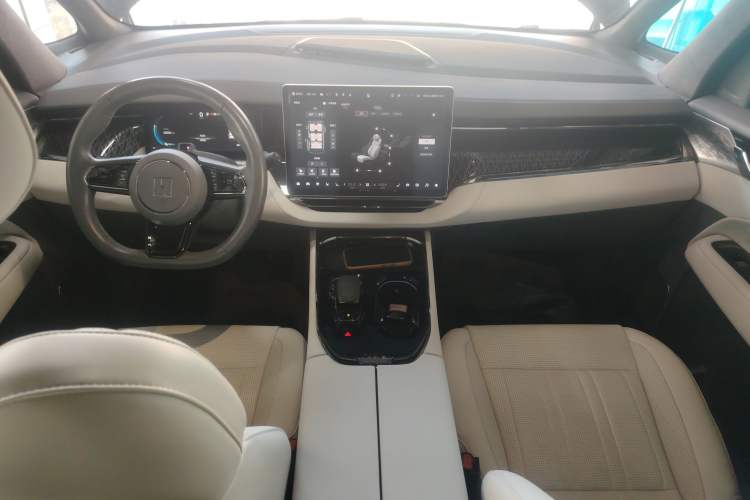 Used Zeekr 009 2022 ME Edition Interior 2