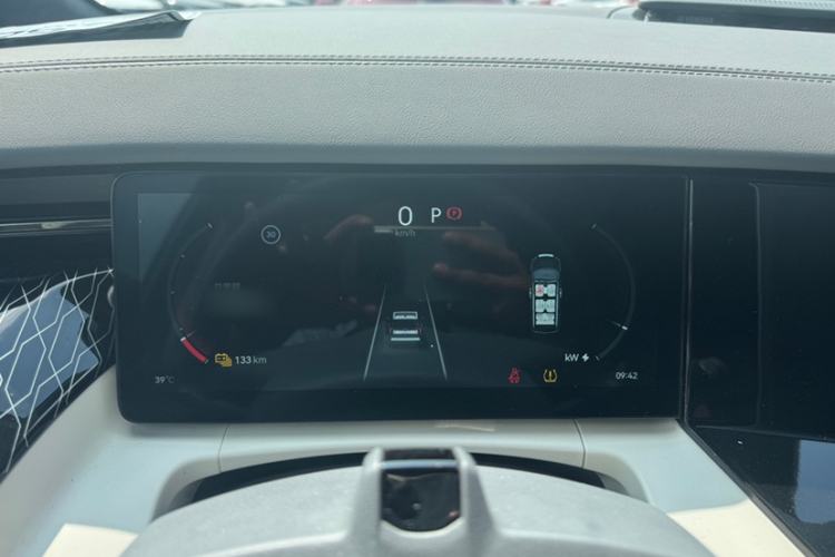 Used Zeekr 009 2022 WE Edition Interior 2