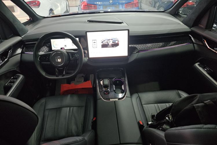 Used Zeekr 009 2022 WE Edition Interior 2