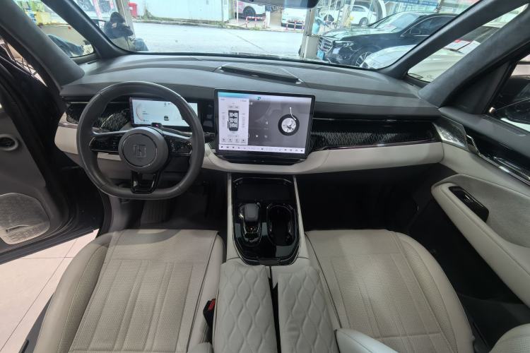 Used Zeekr 009 2022 WE Edition Interior 7