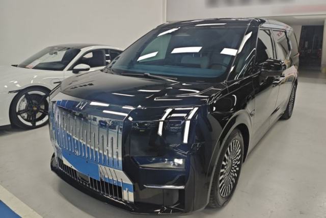 Used Zeekr 009 2022 WE Edition