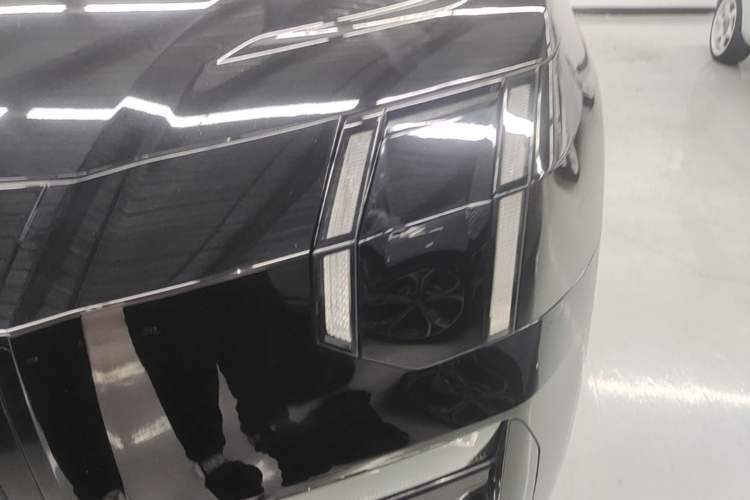 Used Zeekr 009 2022 WE Edition Left Front Headlight