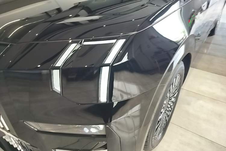 Used Zeekr 009 2022 WE Edition Left Front Headlight