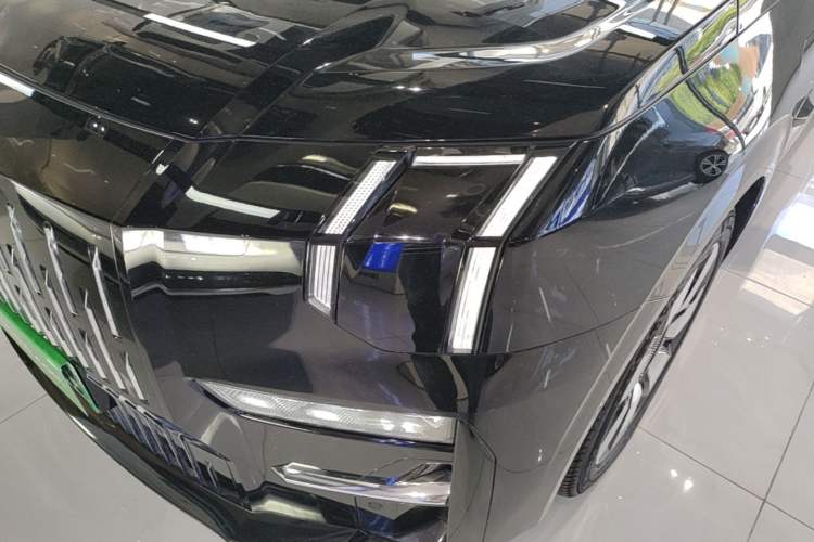 Used Zeekr 009 2022 WE Edition Left Front Headlight
