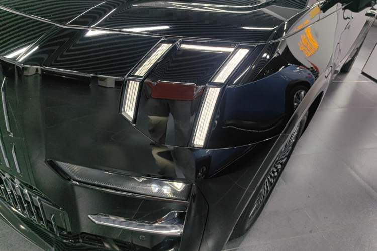 Used Zeekr 009 2022 WE Edition Left Front Headlight