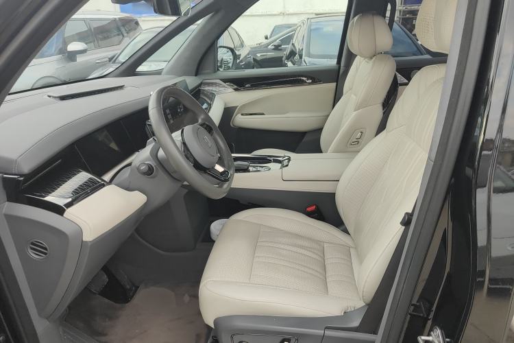 Used Zeekr 009 2022 WE Edition Left Front Seat