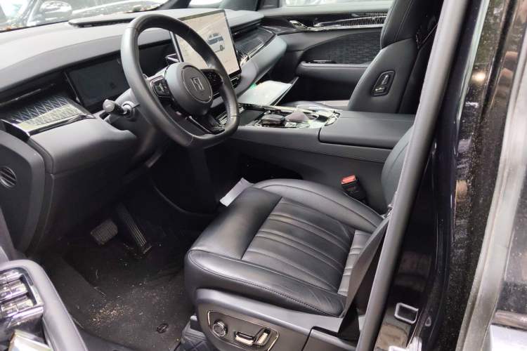 Used Zeekr 009 2022 WE Edition Left Front Seat