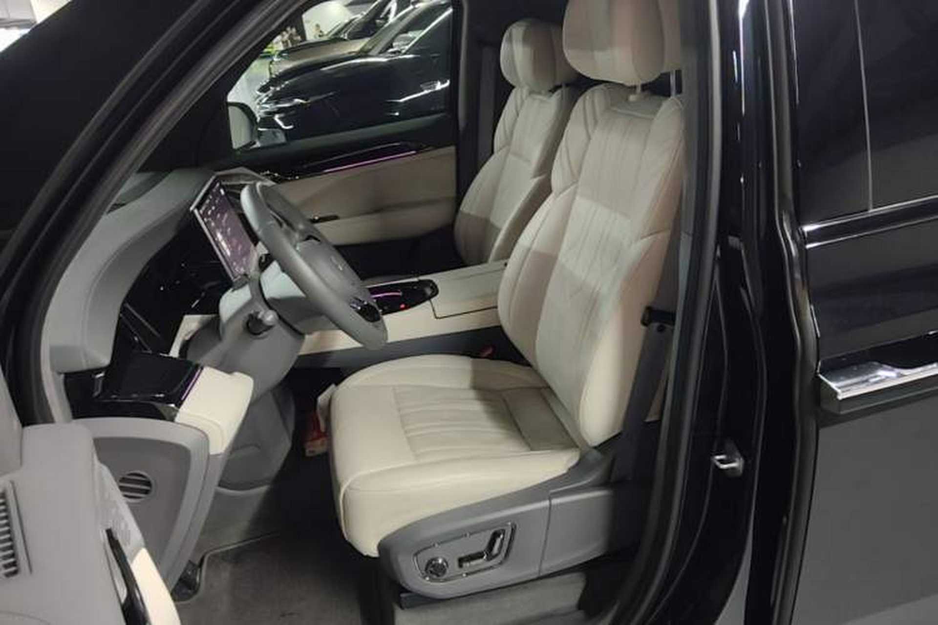 Used Zeekr 009 2022 WE Edition Left Front Seat