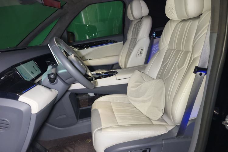 Used Zeekr 009 2022 Revised Model ME Edition Left Front Seat