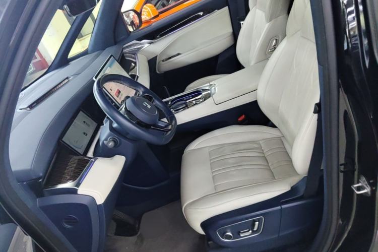 Used Zeekr 009 2022 WE Edition Left Front Seat