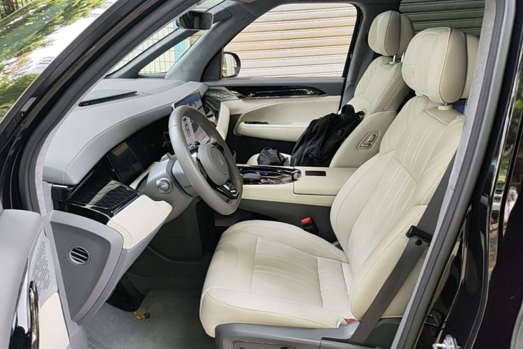 Used Zeekr 009 2022 WE Edition Left Front Seat