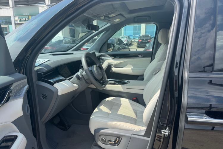 Used Zeekr 009 2022 WE Edition Left Front Seat