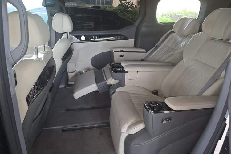 Used Zeekr 009 2022 Revised WE Version Left Rear Seat