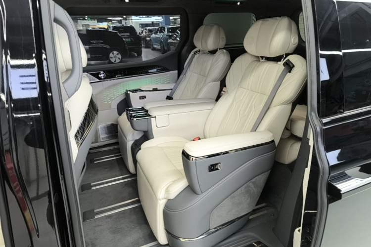 Used Zeekr 009 2022 ME Edition Left Rear Seat