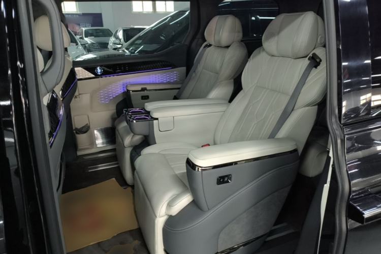 Used Zeekr 009 2022 Revised WE Version Left Rear Seat