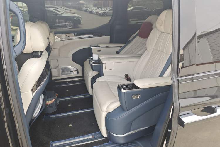 Used Zeekr 009 2022 Revised WE Version Left Rear Seat