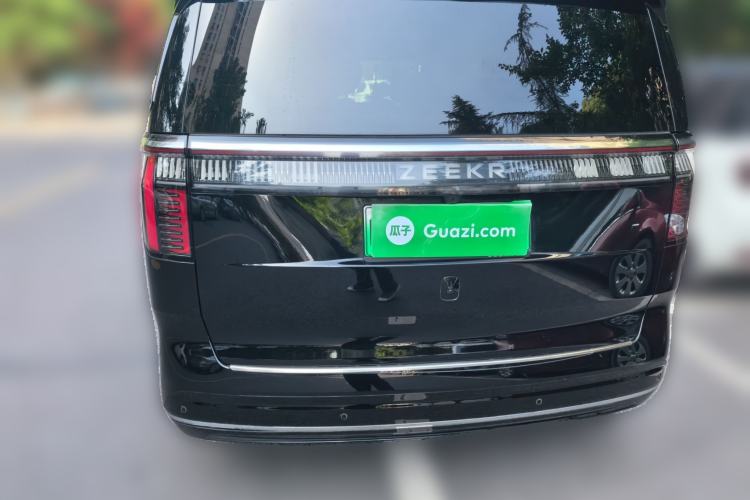 Used Zeekr 009 2022 WE Edition Rear