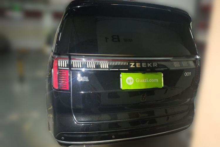 Used Zeekr 009 2022 WE Edition Rear