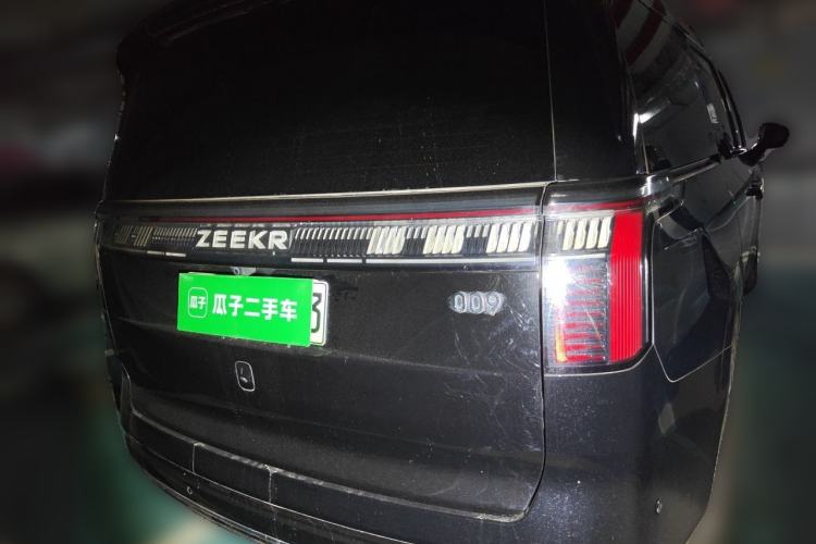 Used Zeekr 009 2022 WE Edition Rear