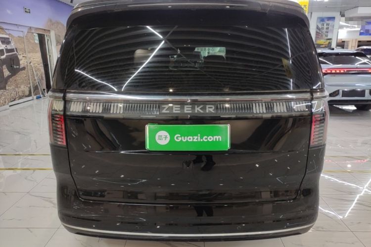Used Zeekr 009 2022 WE Edition Rear