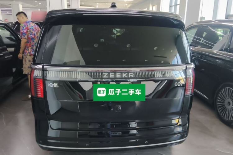 Used Zeekr 009 2022 Revised WE Version Rear