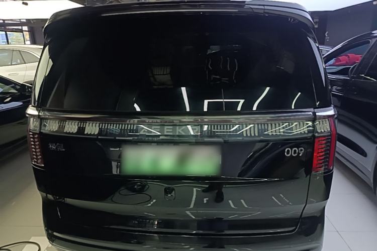 Used Zeekr 009 2022 WE Edition Rear