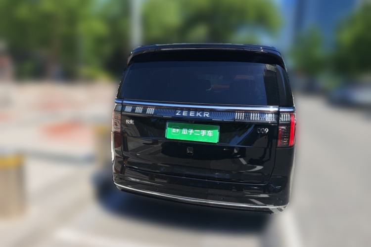 Used Zeekr 009 2022 ME Edition Rear