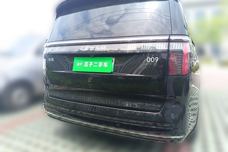 Used Zeekr 009 2022 WE Edition Rear