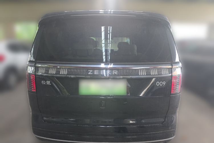 Used Zeekr 009 2022 Revised WE Version Rear