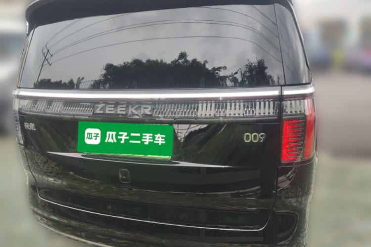 Used Zeekr 009 2022 WE Edition Rear