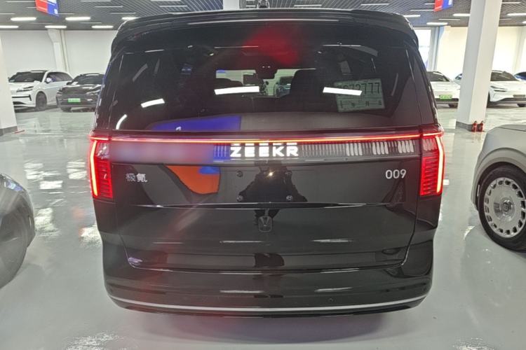 Used Zeekr 009 2022 WE Edition Rear