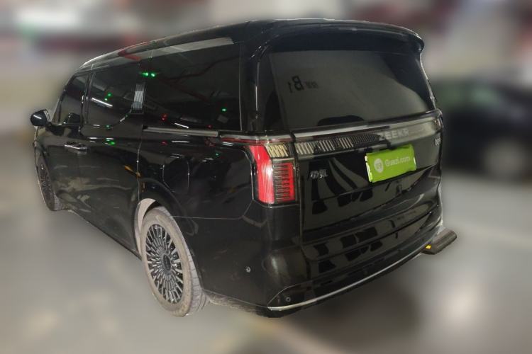 Used Zeekr 009 2022 WE Edition Rear Left 45 Deg