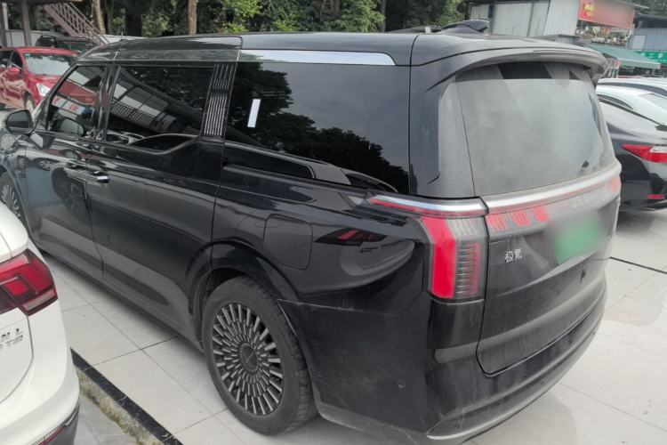 Used Zeekr 009 2022 WE Edition Rear Left 45 Deg