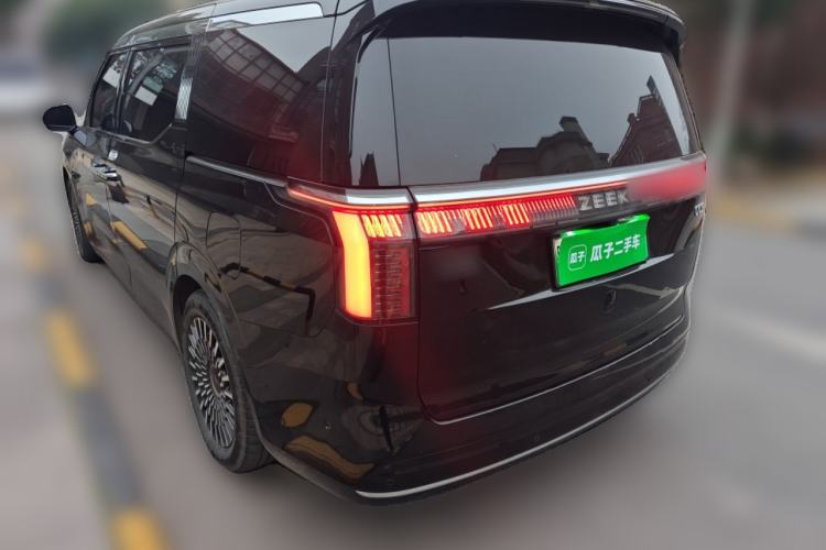 Used Zeekr 009 2022 WE Edition Rear Left 45 Deg