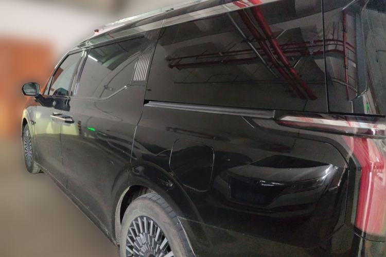Used Zeekr 009 2022 WE Edition Rear Left 45 Deg